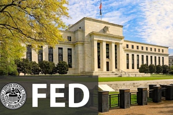Fed sẵn sàng giảm tốc độ tăng lãi suất vào tháng 12