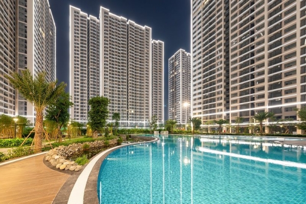 Từng phải trả lãi 20% khi mua nhà, chấp nhận gánh nợ quanh năm, nữ nhân viên ngân hàng rút ra bài học...