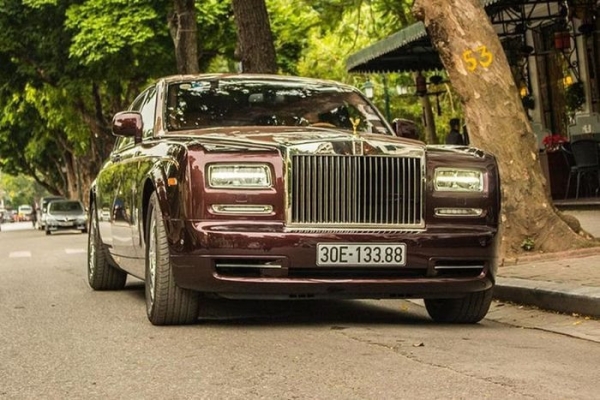 'Quá tam ba bận' nhưng chiếc Rolls-Royce của ông Trịnh Văn Quyết giảm giá gần 10 tỷ trong lần đấu giá thứ 6 vẫn 'trắng...