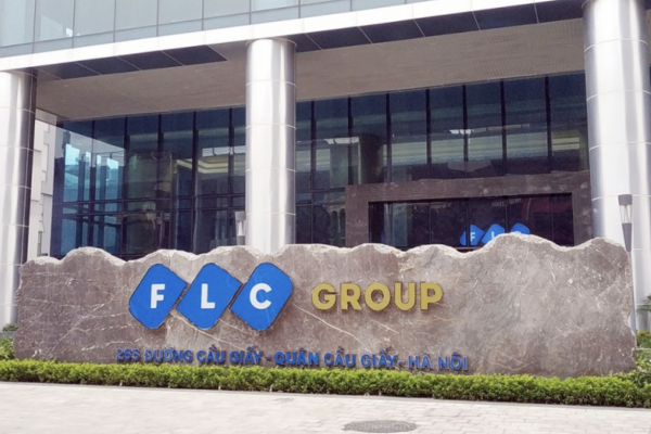 Tin doanh nghiệp nổi bật trong tuần: Cổ phiếu FLC bị đình chỉ giao dịch trên sàn UPCoM