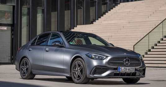 Việt Nam triệu hồi loạt Mercedes Benz có nguy cơ cháy nổ cao